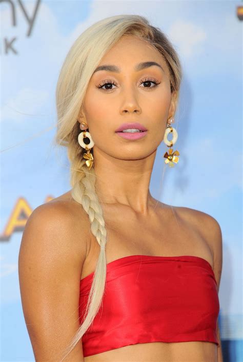 Eva Gutowski, the popular YouTube star, has been making waves in the media with her latest bikini photos. The 26-year-old influencer and lifestyle vlogger recently posted a series of stunning images from her beach vacation on Instagram, and it’s clear that she looks incredible in a swimsuit! In this article, we’ll take a closer look at Eva ...